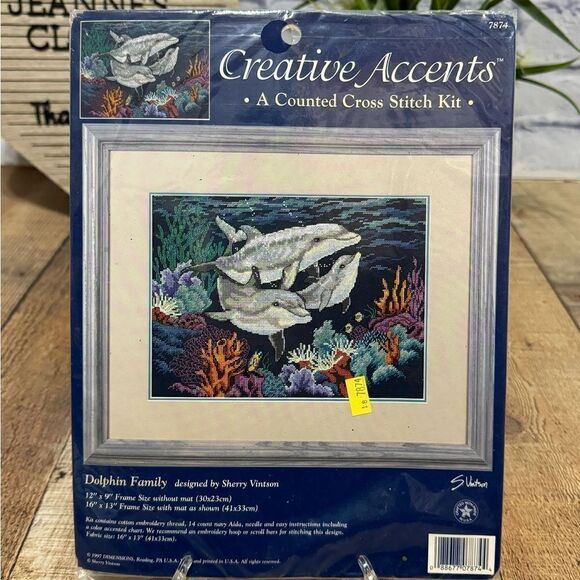 CREATIVE ACCENTS Counted Cross Stitch Kit - DOLPHIN FAMILY - 12" x 9" - Picture 2 of 3